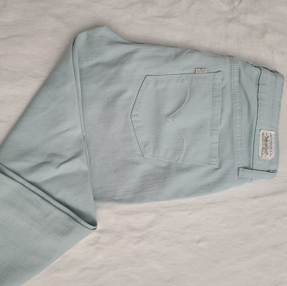 Baby blue jeans